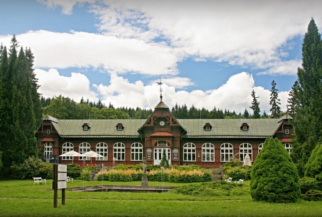 Bazénový komplex Horské lázně Karlova Studánka